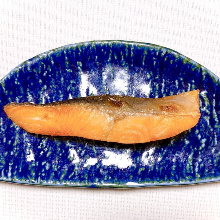 安い冷凍塩鮭が 美味しい焼き鮭にする裏ワザ レシピ 作り方 By M H 楽天レシピ 安い冷凍塩鮭が 美味しい焼き鮭にする裏ワザ レシピ 作り方 By M H 楽天レシピ